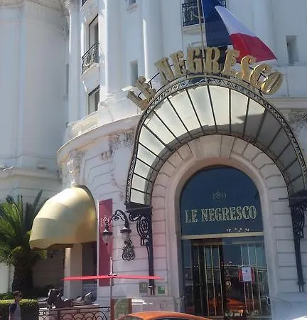 Апартаменты Rivoli Seaside